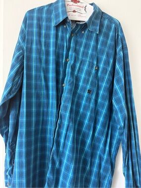 Twenty Men's Blue Plaid Button-Down Shirt